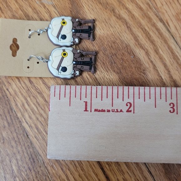 New Mad-Eye Moody Harry Potter Dangle Earrings - Picture 4 of 5